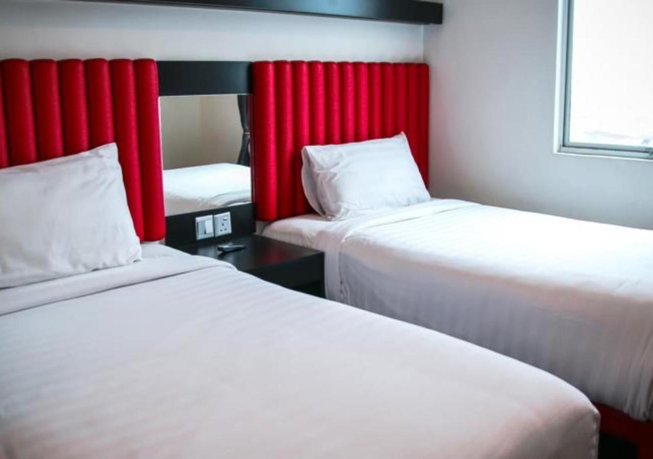 Hotel Regal Vista Ipoh Exterior foto